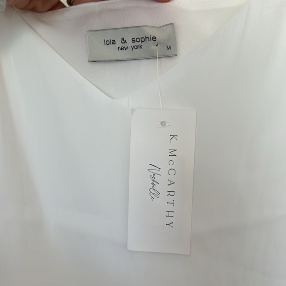 NWT Lola and Sophie New York White Satin Essential Tank Size M